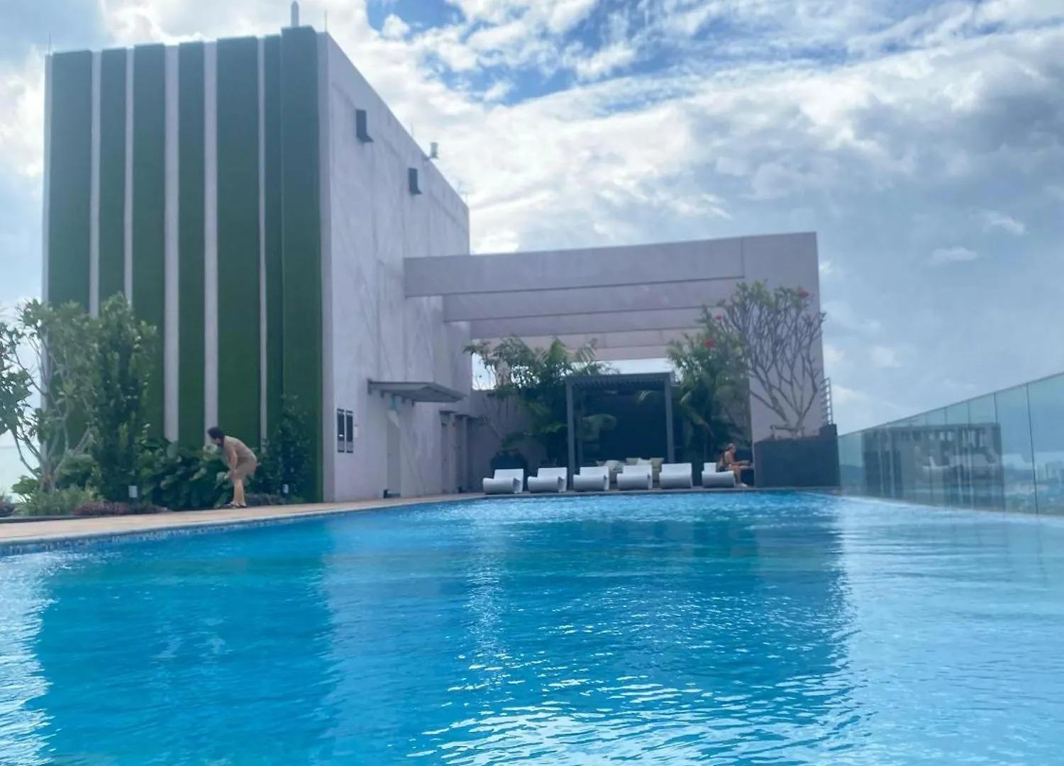 The Riveria City By 54Th Fl00R Swimming Pool 쿠알라룸푸르 아파트